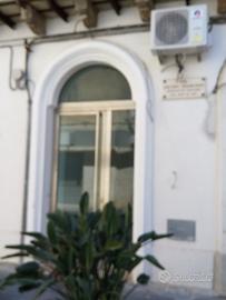 563968 Ideale per Studio o Attività Commerciale