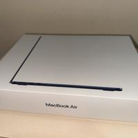 Macbook Air 13” ChipM2 16gbRAM Garanzia Italia