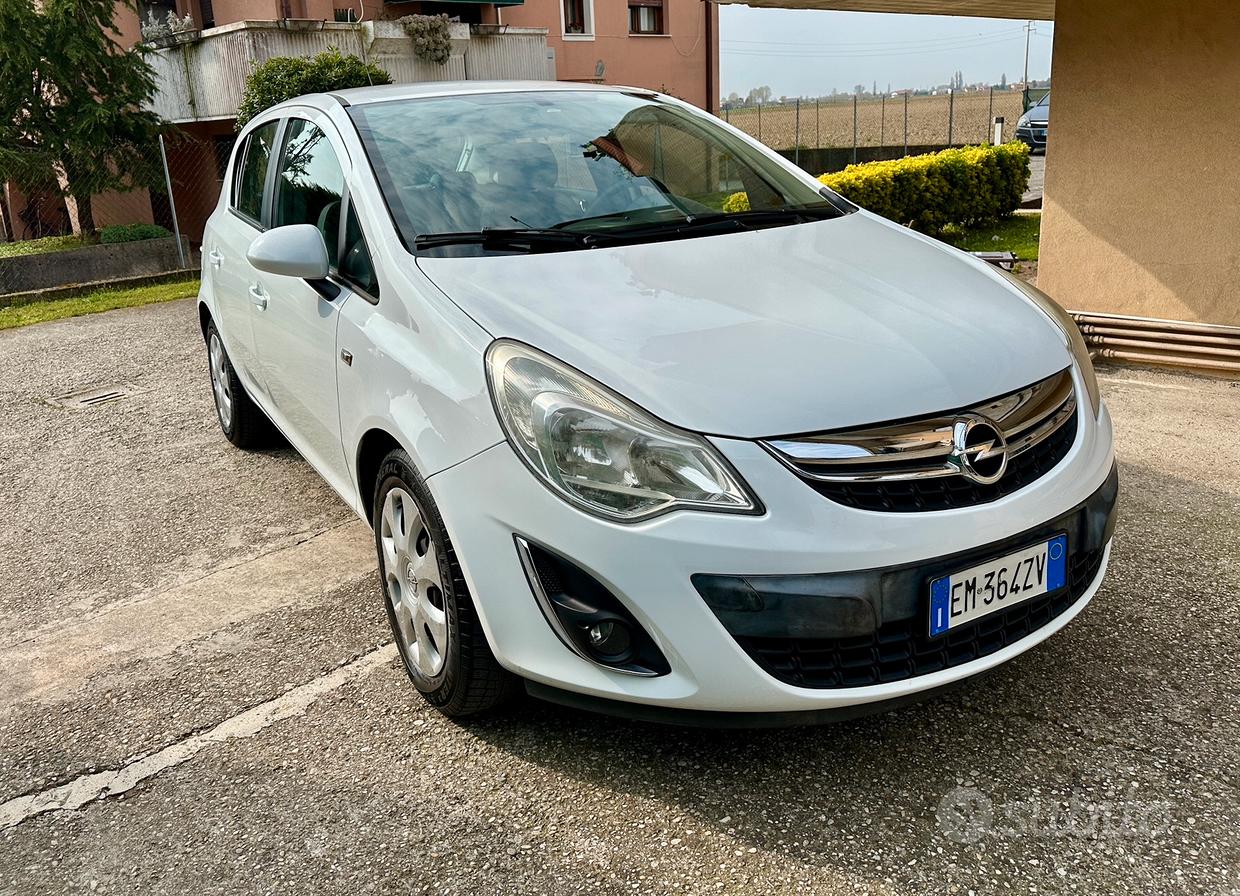 OPEL Corsa 3ª serie