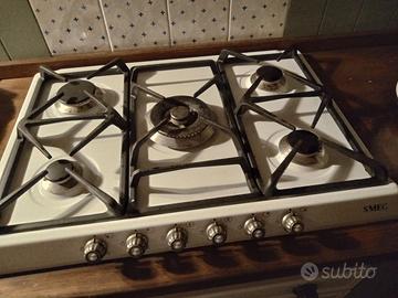 Piano cottura a gas SMEG