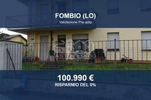 Immobile in asta di 130 m² con box auto a Fombio