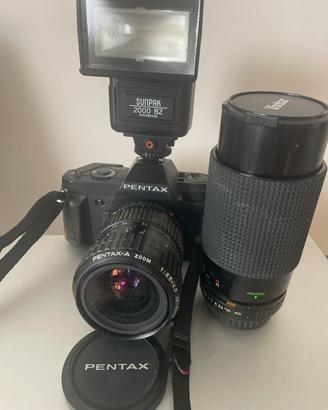 Pentax P30 con 2 zoom