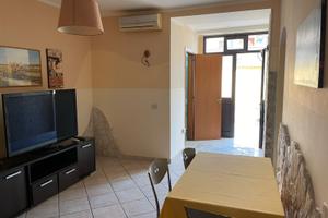 Telese terme centro 50 m. Palazzo degli uffici