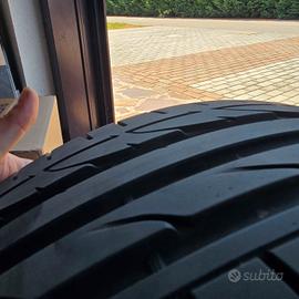 Coppia Bridgestone potenza S001 225/40 R18 92Y