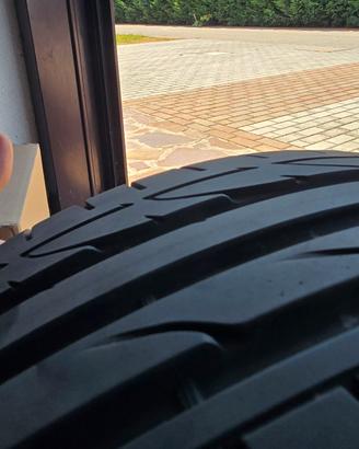 Coppia Bridgestone potenza S001 225/40 R18 92Y