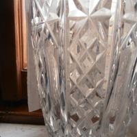 VASO DA FIORI IN CRISTALLO CON DISEGNO A ROMBI