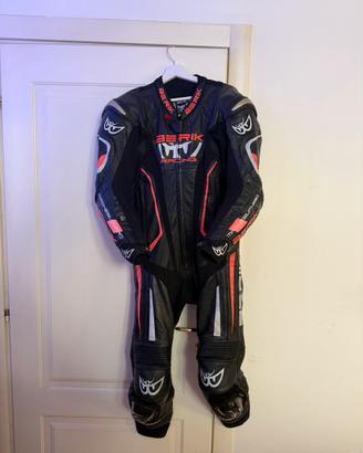 TUTA MOTO BERIK