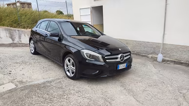 MERCEDES A180