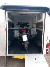 Carrello trasporto moto chiuso