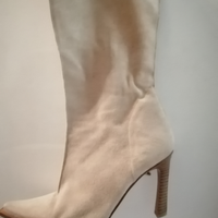 Stivale scamosciato beige