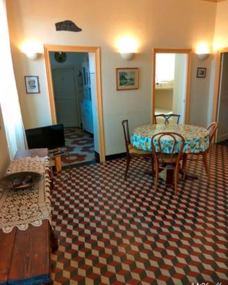 A Laigueglia (SV) quadrilocale con terrazzo