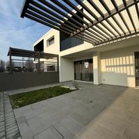 Villetta a schiera in pronta consegna