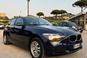 Bmw 116 116d 5p. Unique
