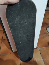 Skateboard completo vintage - Grafica rossa con lo