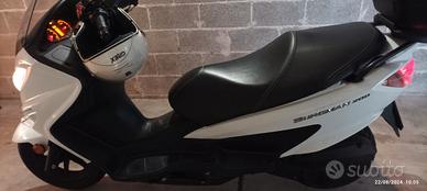 Suzuki Burgman 200 - 2019