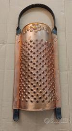 Grattugia artigianale in rame 