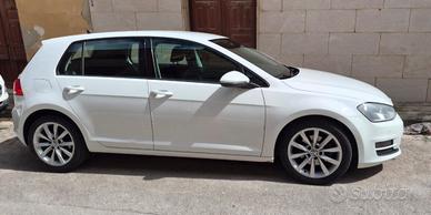 VOLKSWAGEN GOLF 16 TDI 110 CV Executive  BlueMotio