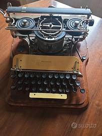 macchina da scrivere
