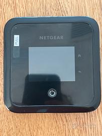 Netgear Nighthawk M5 MR5200 router 5G
