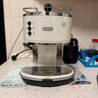 Macchina Caffe De Longhi ICONA