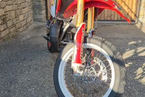 moto motard HM 50