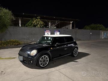 MINI COOPER R56