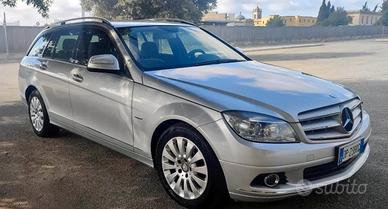 Mercedes-Benz C200 elegance 143Cv