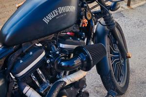 Harley-Davidson 883 