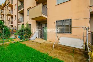 Bilocale con giardino