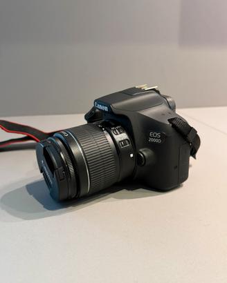 Canon EOS 2000D (EF-S 18 - 55 mm Kit)
