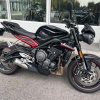 Triumph street triple 