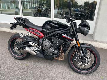 Triumph street triple 