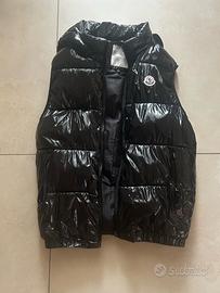 giubbotto smanicato moncler