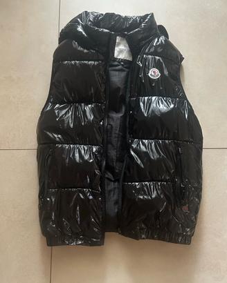 giubbotto smanicato moncler
