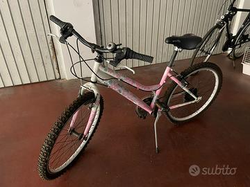 Mountain bike da ragazza