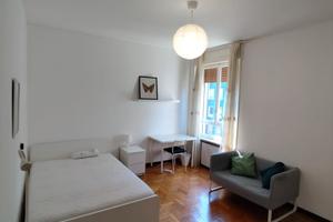 Camera singola in Certosa ben arredata sp. incluse