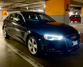 Audi A3 SportBack S-Tronic 1.6