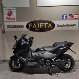 Yamaha T-Max 560 - 2023