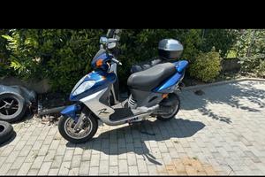 Scooter Sym Shark 50