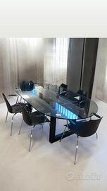 TAVOLO CON 6 SEDIE KARTELL