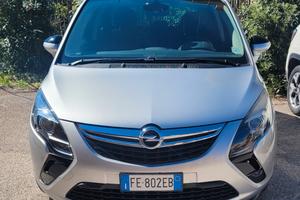 Opel Zafira Tourer 