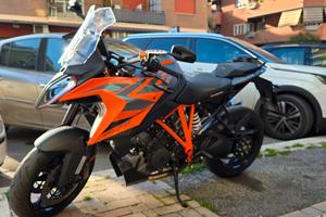 KTM 1290 super Duke gt 