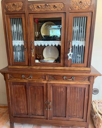 Credenza inizi 900