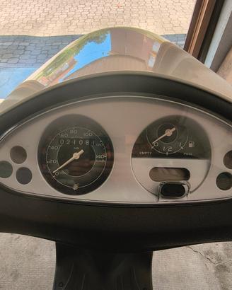 piaggio fly 125