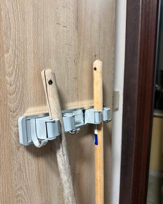 Porta Scopa e Mop da Parete con 2 Clip e 3 Ganci
