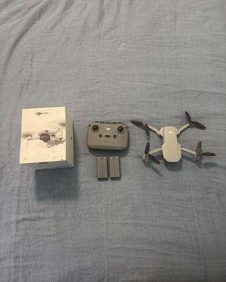 DRONE DJI MINI 4K n. Batterie 3