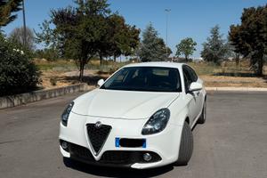 Alfa Romeo Giulietta 1.6  105 CV 2015