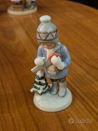 Royal Copenaghen mod 150 Julie ragazza con sega