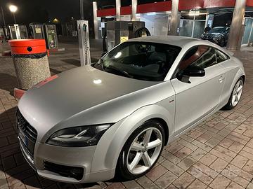 Audi TT 2.0 tsi 200cv S Line