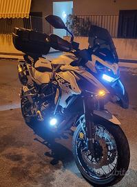 Benelli trk 502x come nuova 